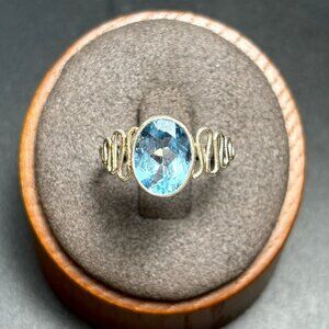 VTG Sterling Silver 925 Topaz Bezel Set 1.75mm Wavy Design Band Ring Size 5.75